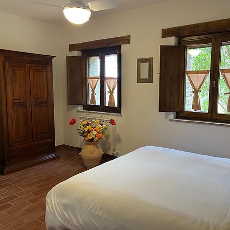 Agriturismo Il Mulino Delle Canutole Magione Exterior foto